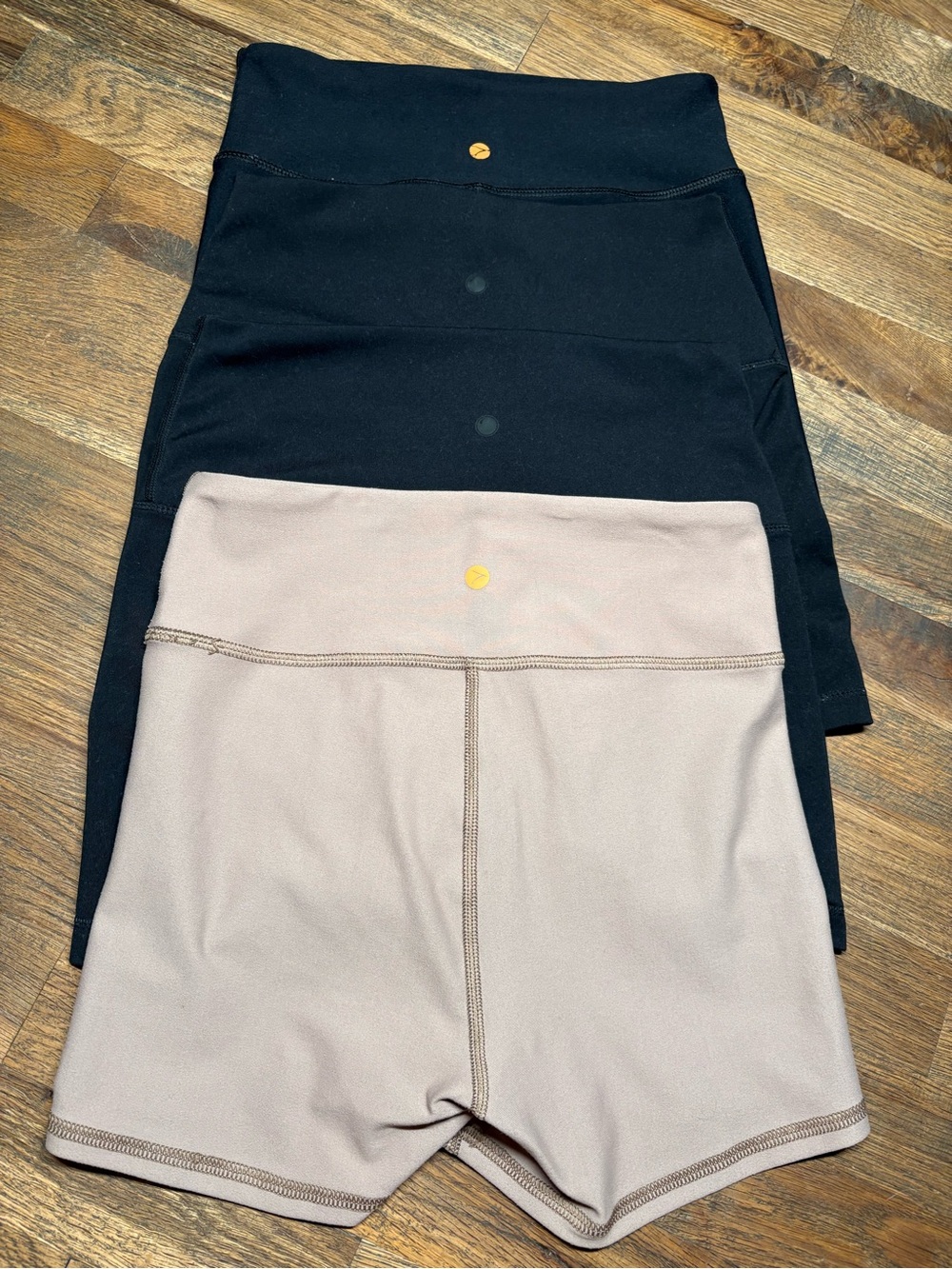 High-Waist Women's Bike Shorts — Black & Light Taupe 4 pc